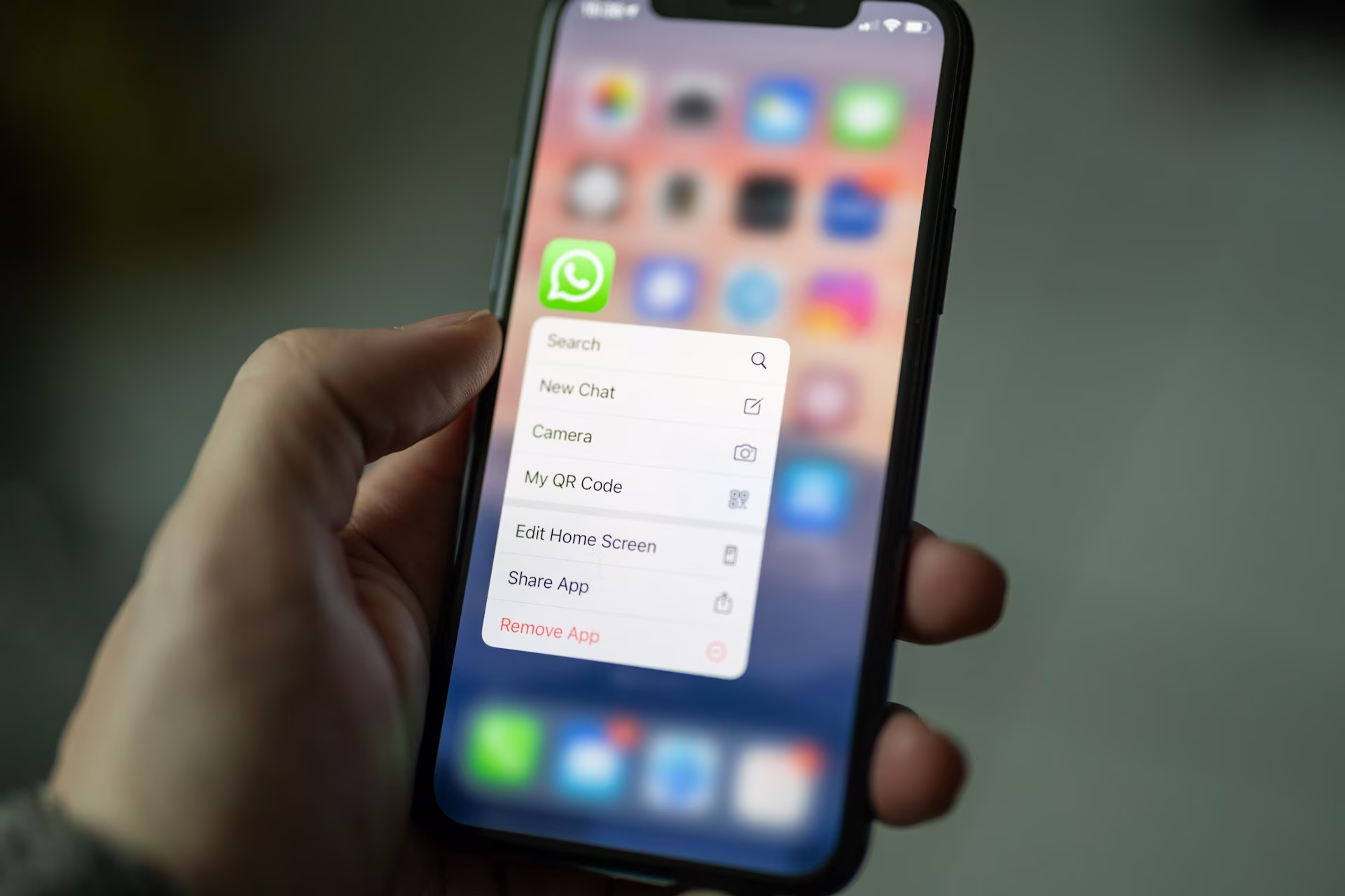 Formas de contacto y servicios por WhatsApp de Blues Informática